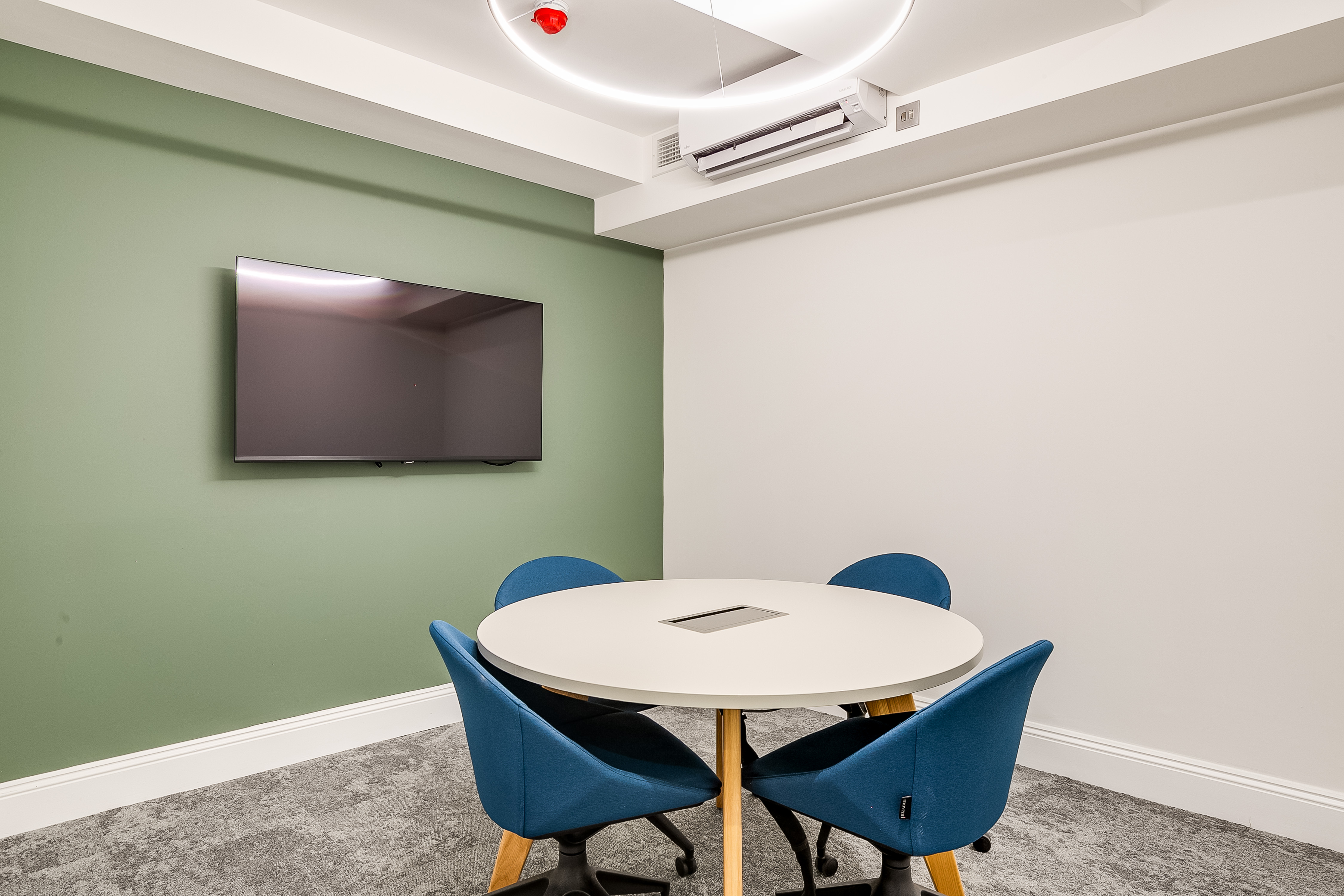 BC Workplace (11).jpg