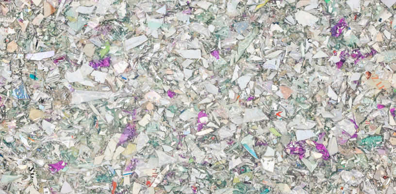 Material Focus: 100% recycled CDs